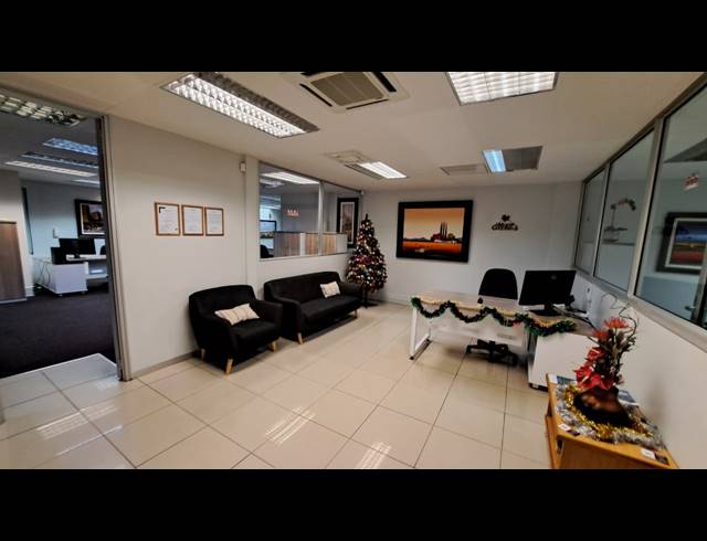 189M² BUSINESS TO LET IN EMPANGENI CENTRAL